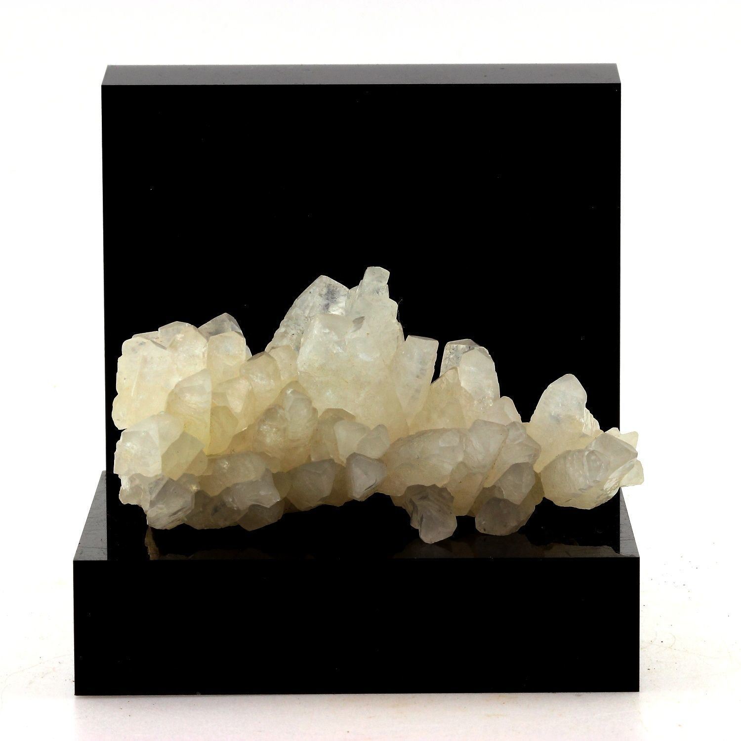 Calcite 446.6 Ct. Hotel-Prime, Isère, Francia