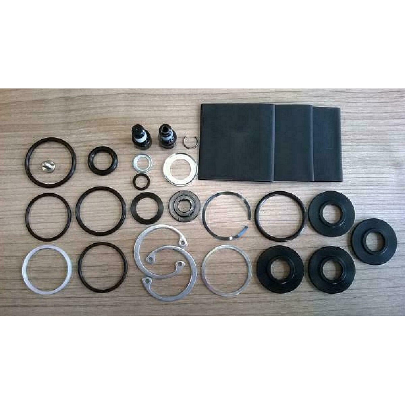 Kit Revisione Forcella - Boxxer Race/Rc (2010-2016) Rockshox Bici