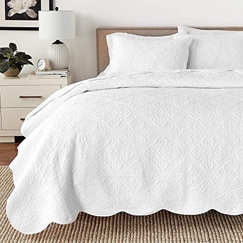 Cozy Line Home Fashions Set Di Biancheria Da Letto In 100% Cotone Matelasse, Reversibile, Con Medaglione Vittoriano, Bianco Tinta Unita (Blantyre, Bia