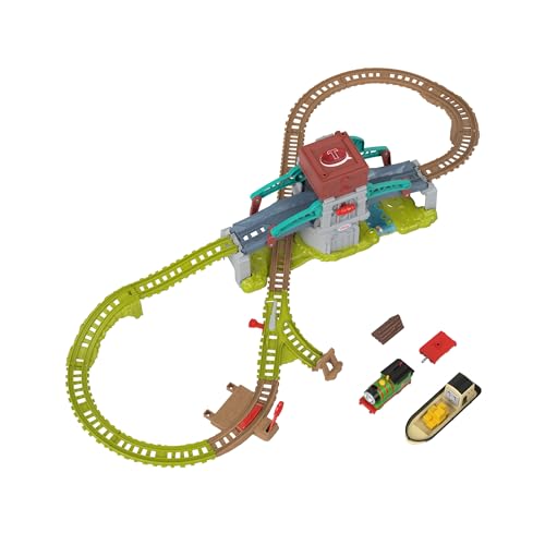 Il Trenino Thomas - Bulstrode E Ponte Direzionabile, Playset Pista Di 2,4 Metri Con Locomotiva Percy Inclusa, Ponte Mobile Con Pulsante Per Attivare I