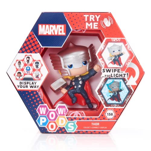 Wow! Pods - Collezione Marvel Avengers - Thor - Statuetta Da Collezione Con Luce E Sensore Di Movimento (Deqube 918Mvl101633)