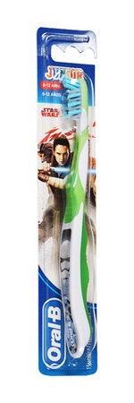 Oral B Man Star Wars Spazzolino 6-12 Anni