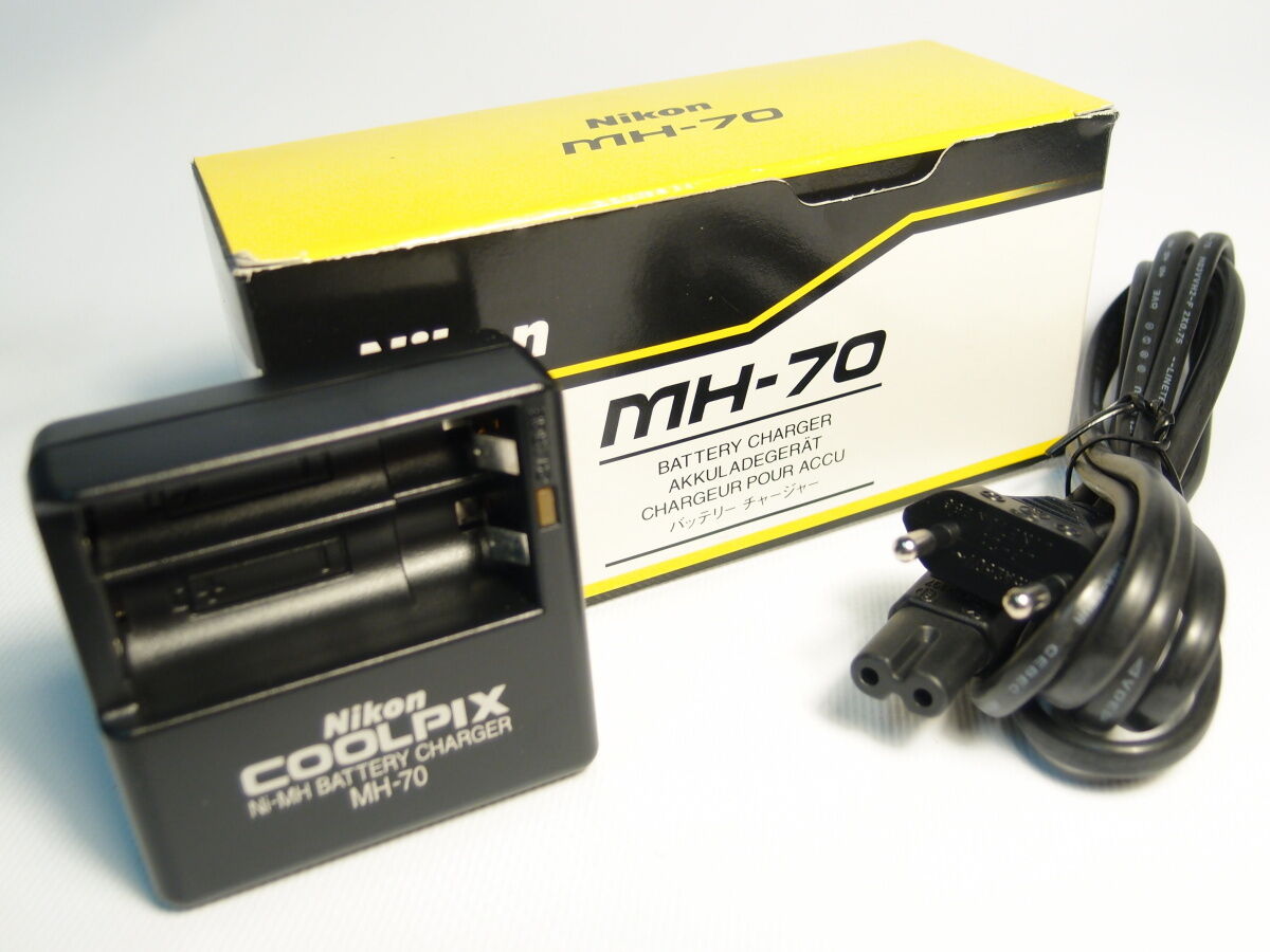 Caricabatterie Nikon MH-70 Originale x EN-MH1 Coolpix A10 S30 L61 L31 L24 L22