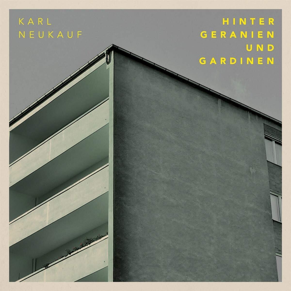 Karl Neukauf Hinter Geranien und Gardinen