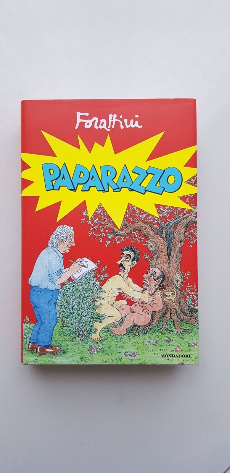 Paparazzo  Forattini 1a edizione 1997. COPERTINA RIGIDA.*