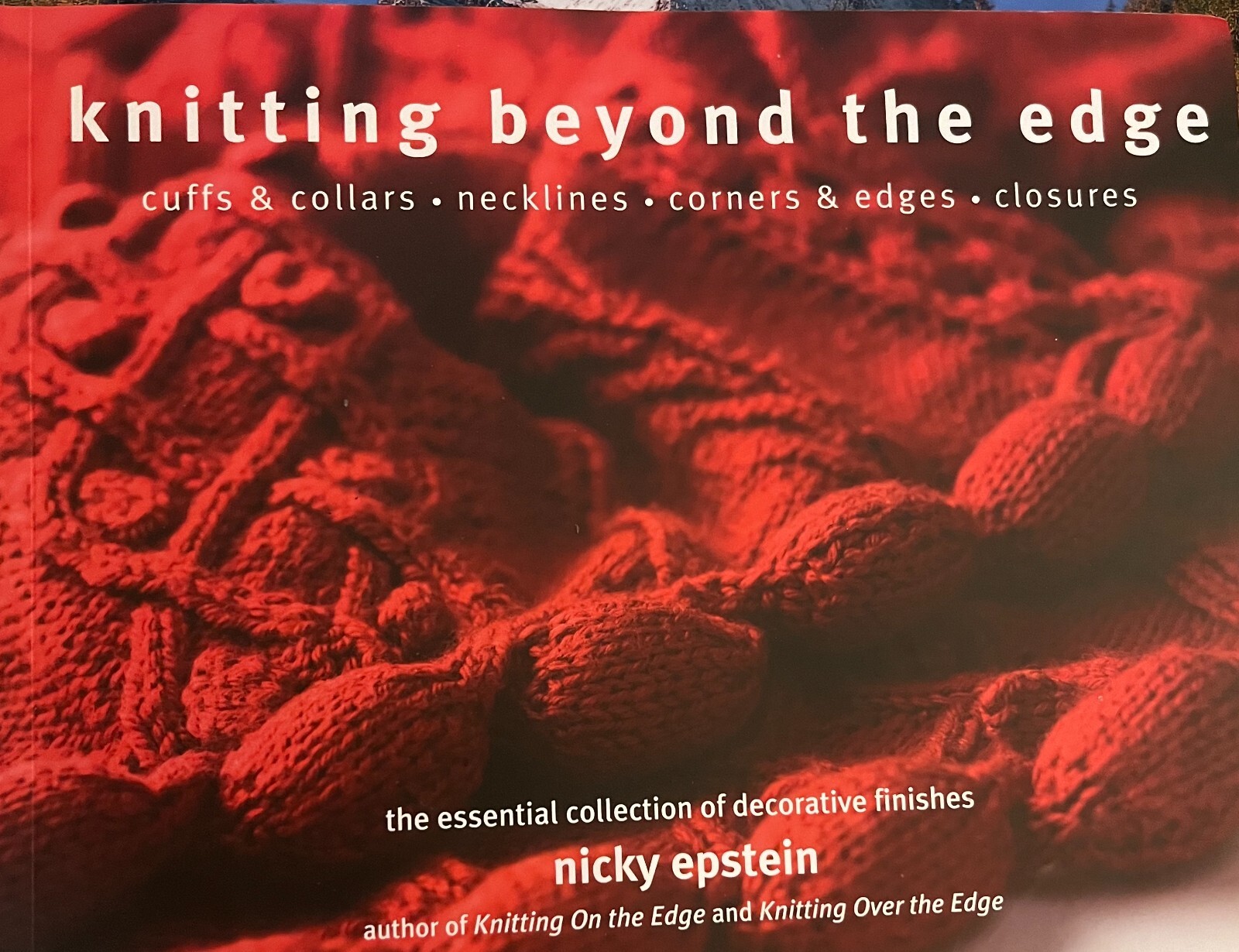 KNITTIN BEYOND THE EDGE