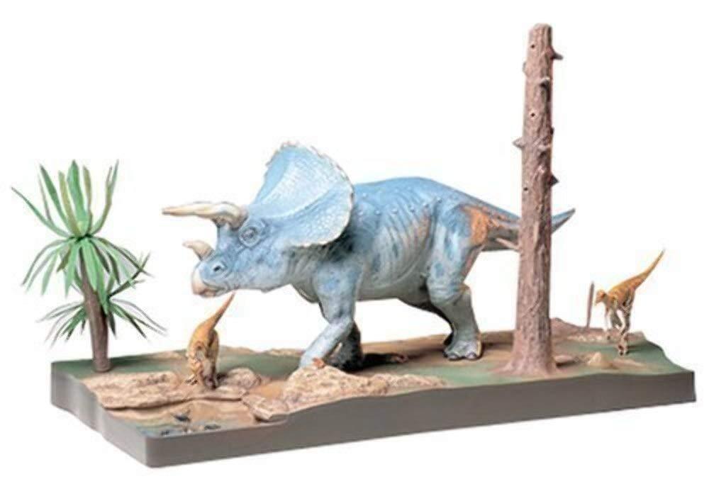 1/35 Triceratops Diorama ACC NUOVO