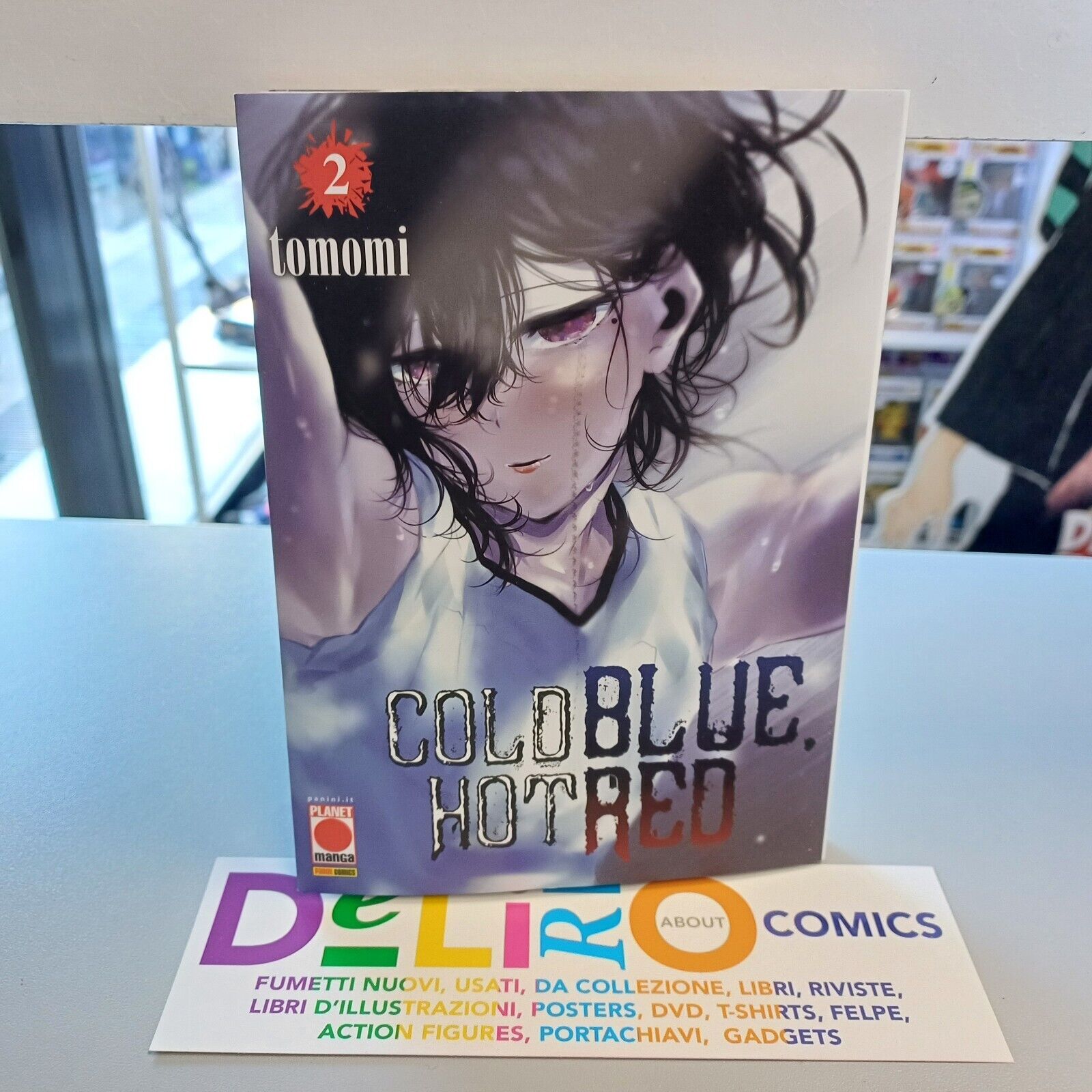 COLD BLUE, HOT RED N.2 Ed. PLANET MANGA SCONTO 5%