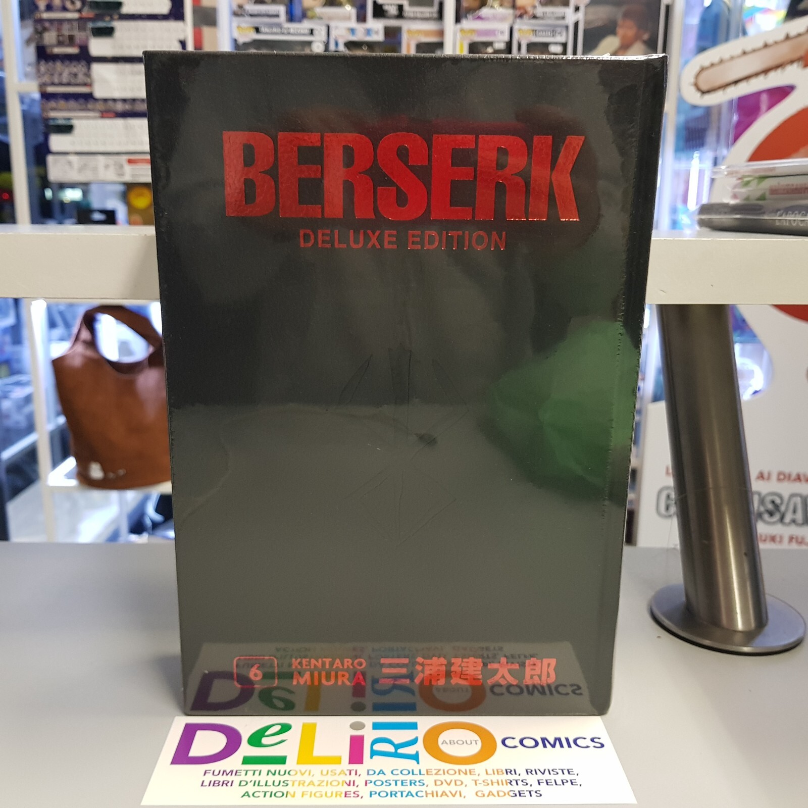 BERSERK DELUXE EDITION N.6 Ed. PLANET MANGA SCONTO 5%
