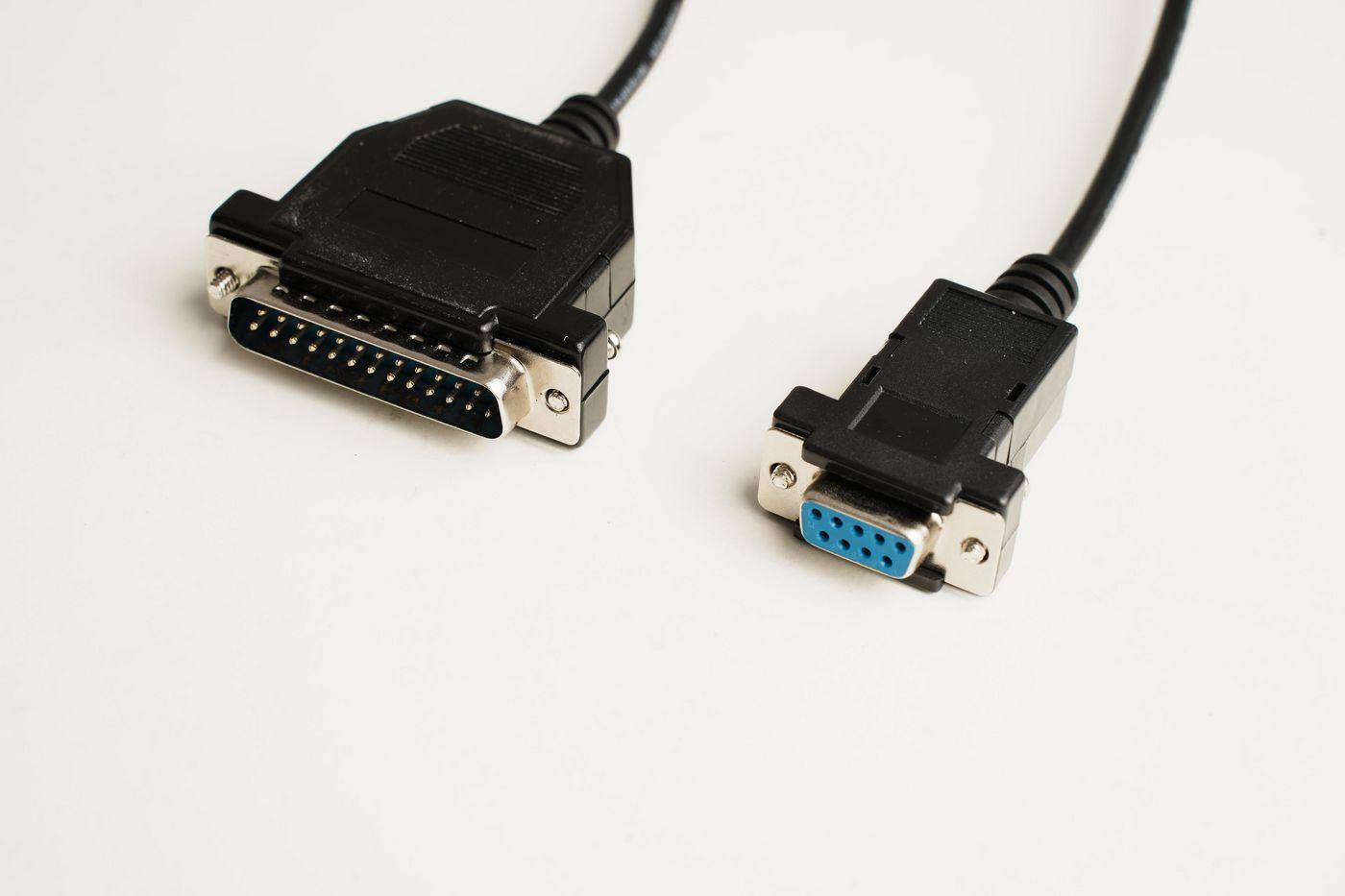 Serial Cable DB9-DB25 3M  F/M