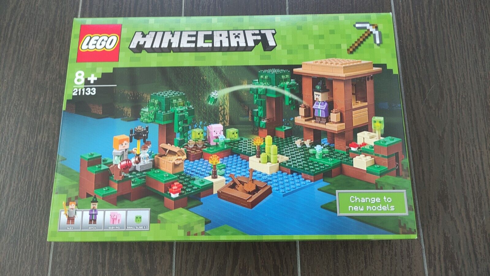 LEGO 21133 The Witch Hut Minecraft Damaged Box #2
