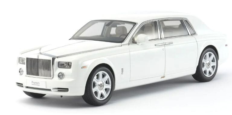 Kyosho Die Cast - Rolls Royce Phantom Extended 1/18 bianco inglese