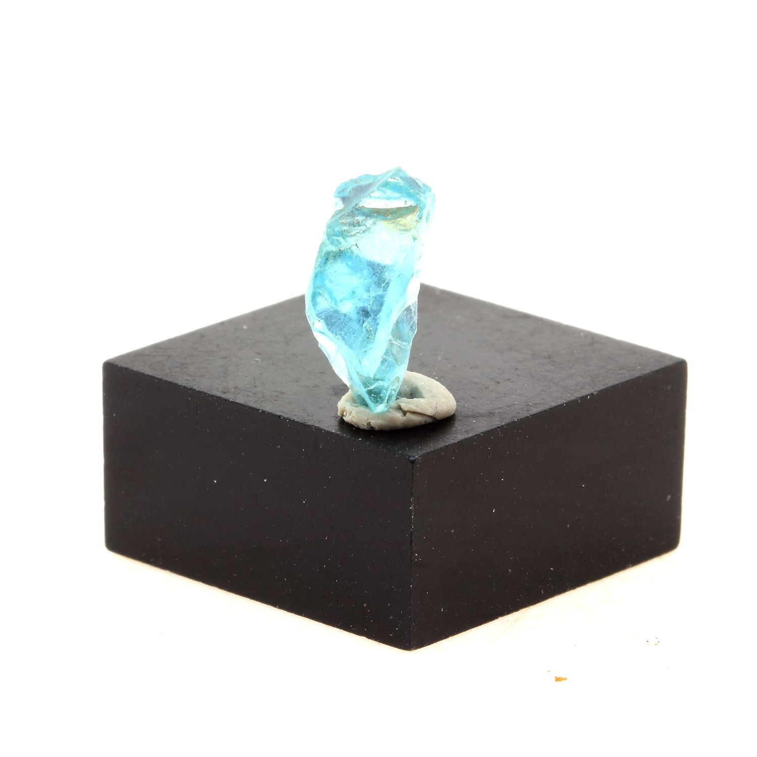 Apatite Paraiba. 2.13 Ct. Pakistan