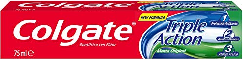 Colgate Dentifricio Triple Action, Protezione Carie, Denti Bianchi, Alito Fresco, 75Ml