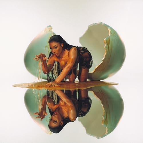 Megan (Vinyl Silver)